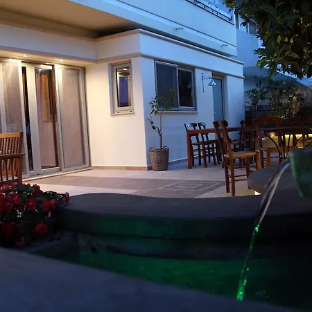 公寓式酒店 费洛克贞尼亚一室公寓酒店 3*