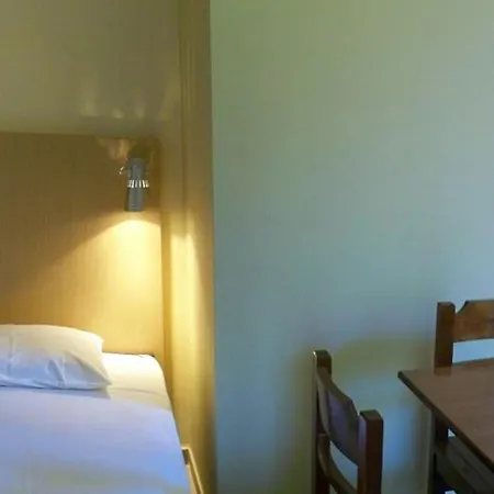 费洛克贞尼亚一室公寓酒店 公寓式酒店 3*