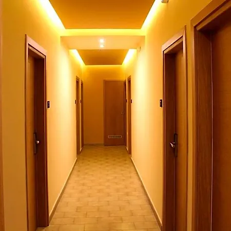 Philoxenia & Aparthotel
