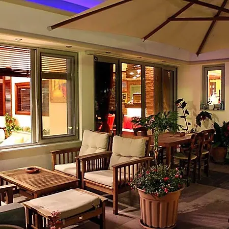 Philoxenia & Aparthotel 4*