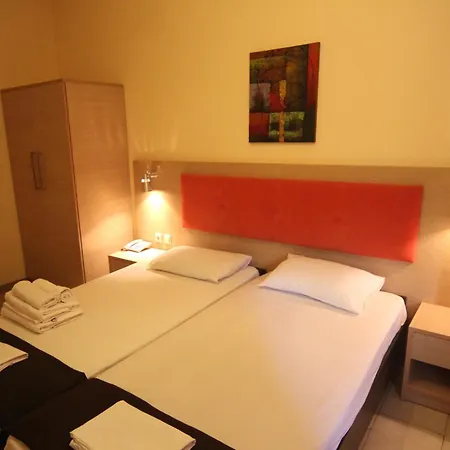 Lejlighedshotel Philoxenia & 4*