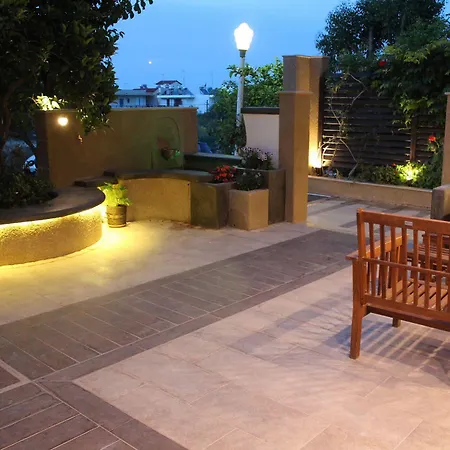 Philoxenia & 아파트호텔 3*