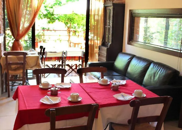 Aparthotel Philoxenia & Rhodes City