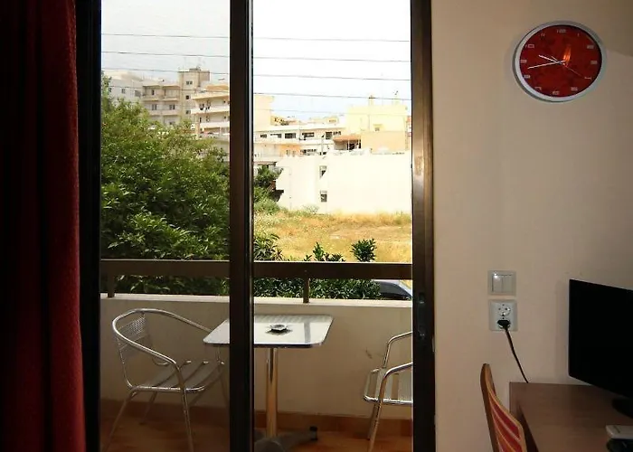 Philoxenia & Aparthotel 3*