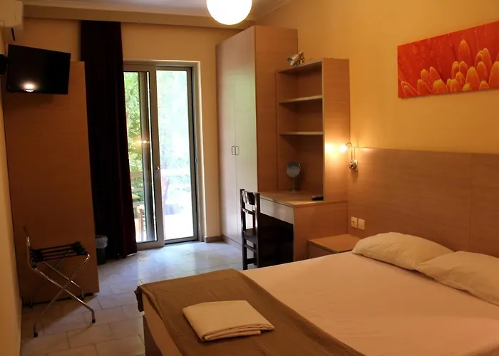 Philoxenia & Apart-hotel 3*