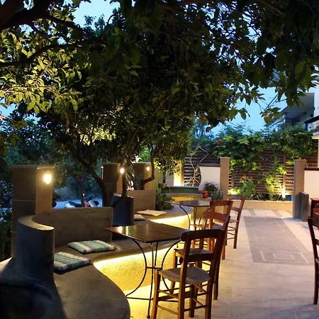 Aparthotel Philoxenia & 2*